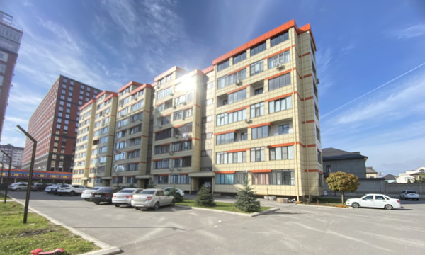 Купить 4-комнатную квартиру