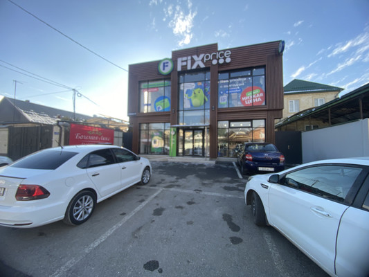 Снять  помещение свободного назначения