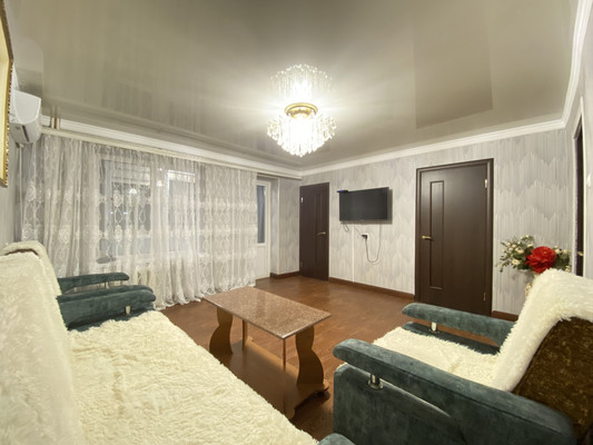 Купить 4-комнатную квартиру