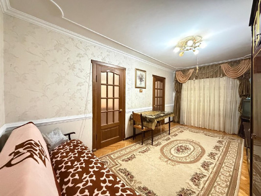 Купить 4-комнатную квартиру