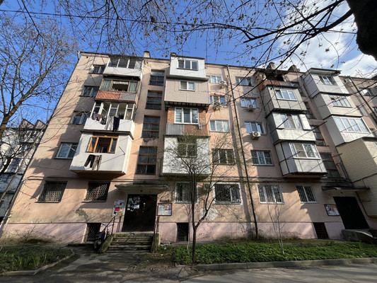 Купить 3-комнатную квартиру